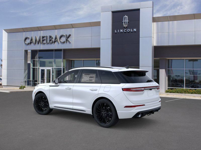 New 2025 Lincoln Corsair Grand Touring w/ Equipment Group 301A AWD/4WD image 4