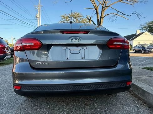 Used 2018 Ford Focus S image 7