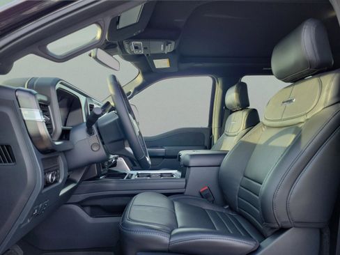 New 2026 Ford F250 Platinum image 18