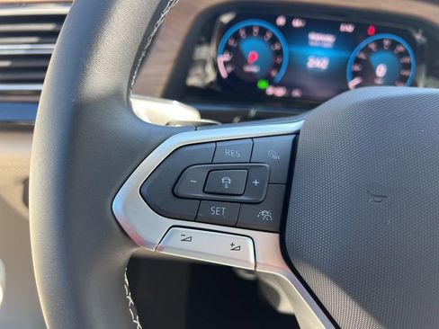 New 2026 Volkswagen Atlas SE image 29