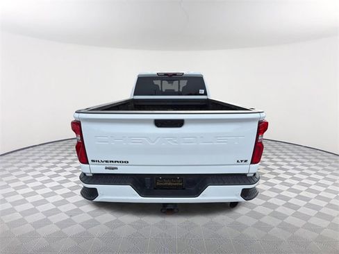 Used 2024 Chevrolet Silverado 2500 LTZ w/ LTZ Plus Package image 6