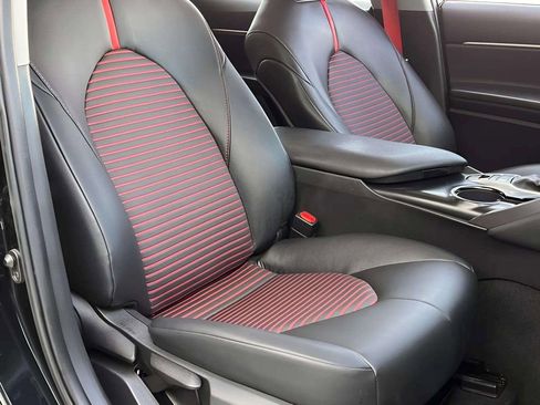 Used 2020 Toyota Camry TRD FWD image 8