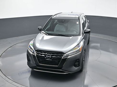 Used 2023 Nissan Kicks SR w/ SR Premium Package image 46