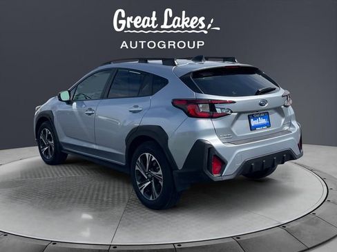 Used 2024 Subaru Crosstrek 2.0i Premium image 3