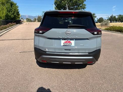 Used 2023 Nissan Rogue SL w/ SL Premium Package AWD/4WD image 8
