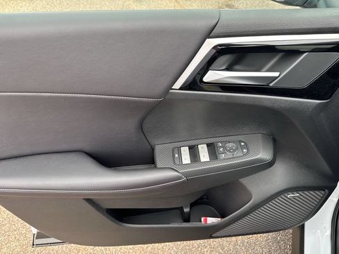 New 2026 Mitsubishi Outlander AWD image 33