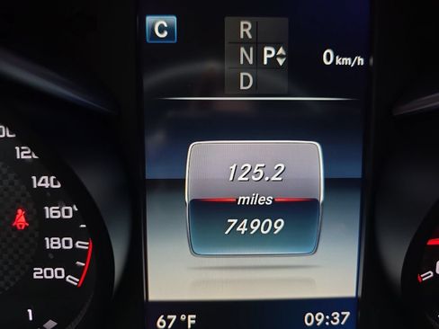 Used 2016 Mercedes-Benz C 63 AMG S image 25