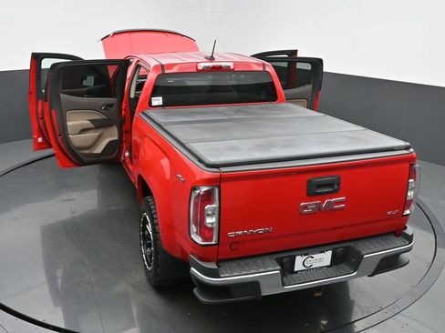 Used 2015 GMC Canyon SLT image 64