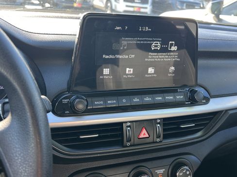 Certified 2021 Kia Forte LXS image 25