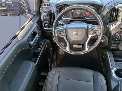 Used 2020 Chevrolet Silverado 1500 LT Trail Boss AWD/4WD image 17