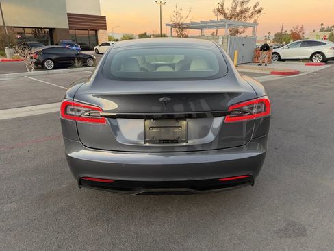 Used 2022 Tesla Model S Standard Range image 6