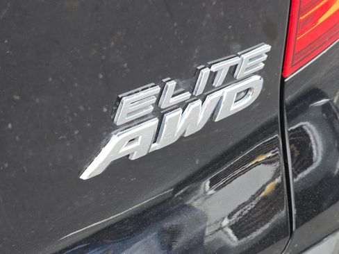 Used 2018 Honda Pilot Elite image 24