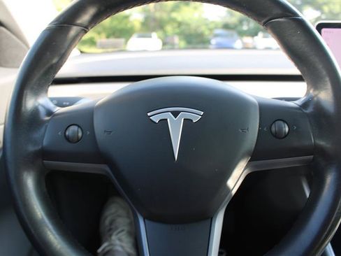 Used 2018 Tesla Model 3 Long Range AWD/4WD image 12