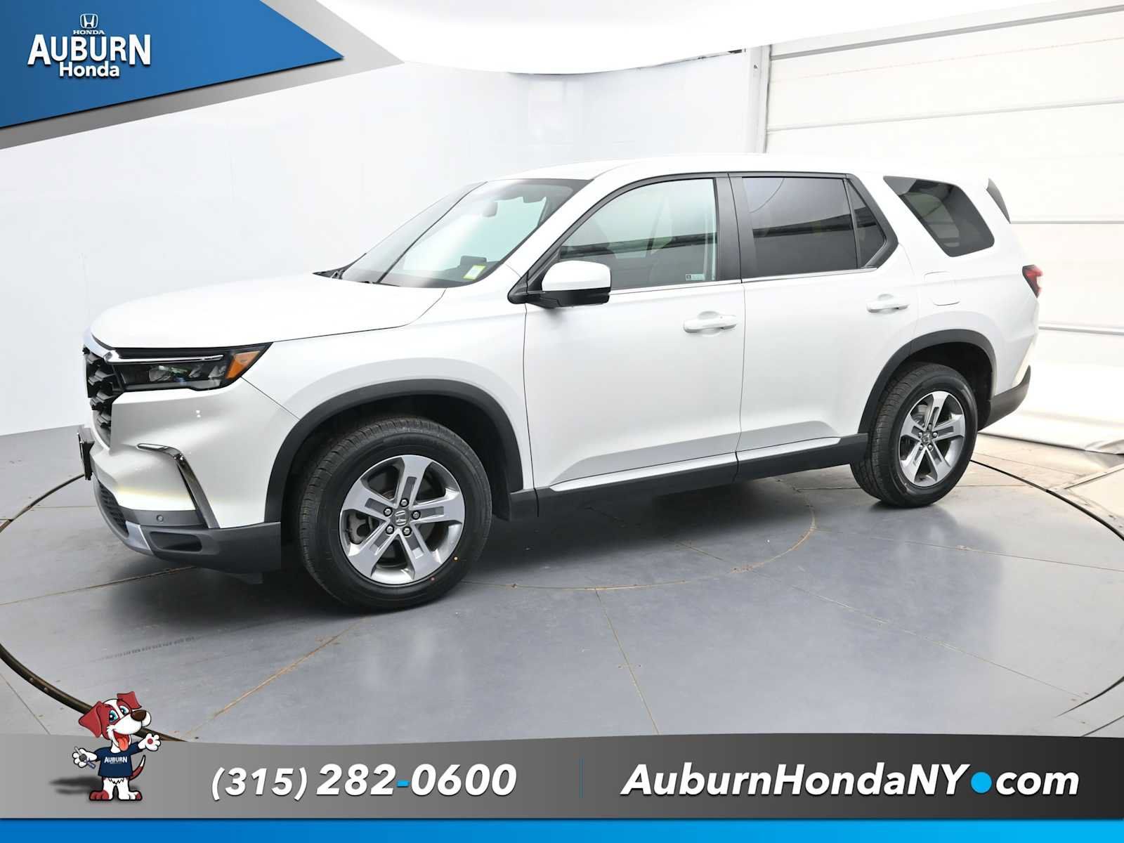 Used 2023 Honda Pilot EX-L image 2