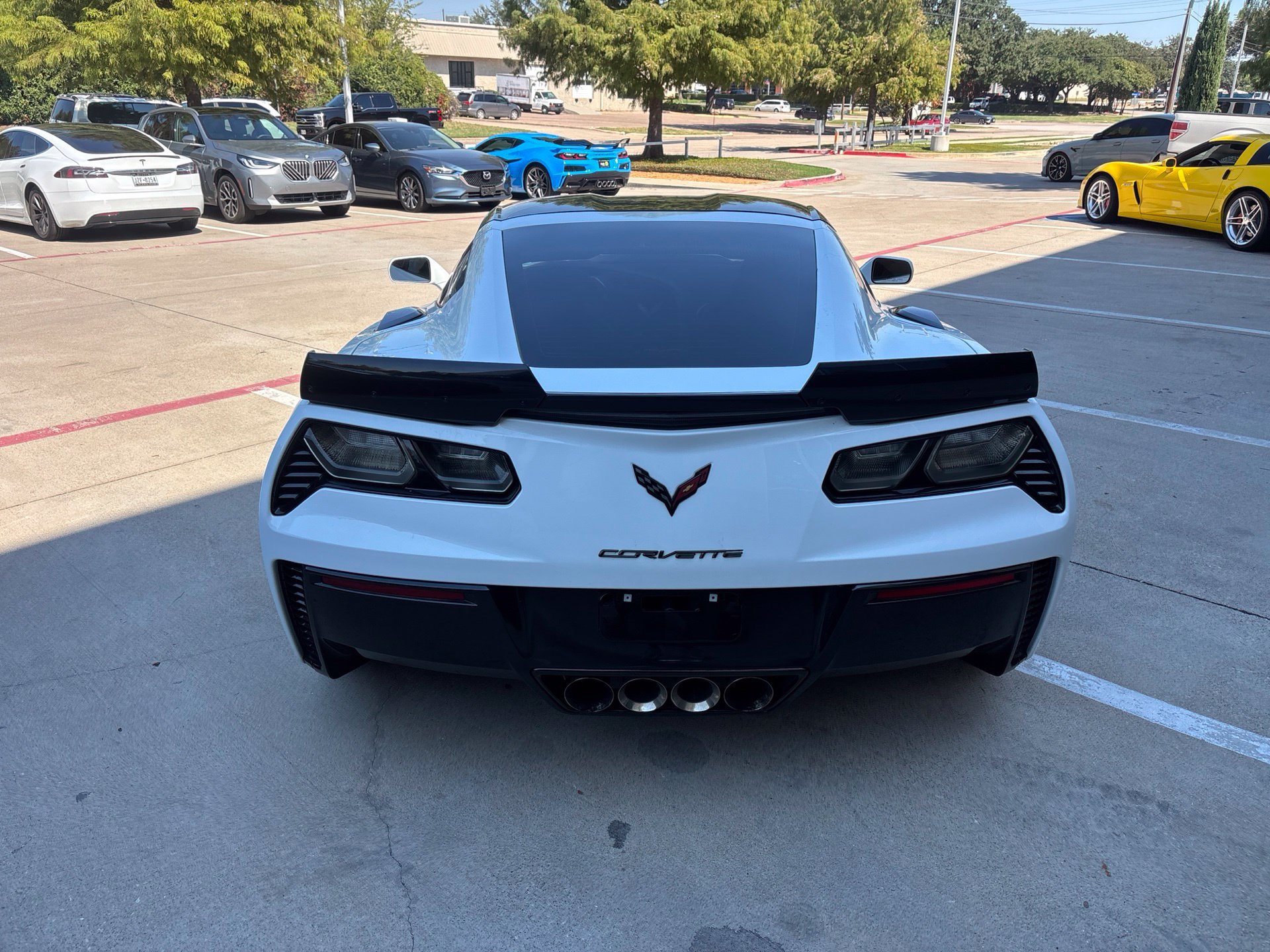 Used 2016 Chevrolet Corvette Z06 w/ 2LZ Preferred Equipment Group RWD image 8