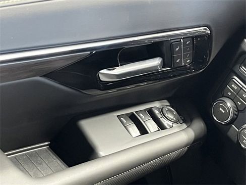 New 2026 Chevrolet Suburban Premier w/ Sun And Tow Package image 22