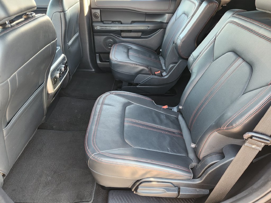 Used 2024 Ford Expedition Limited RWD image 28