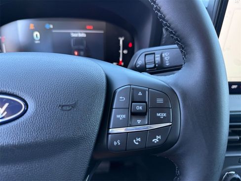 New 2025 Ford Maverick XLT w/ XLT Luxury Package image 15