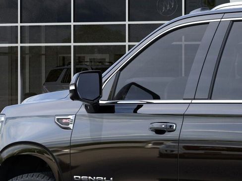 New 2026 GMC Yukon XL Denali w/ Denali Reserve Package image 12