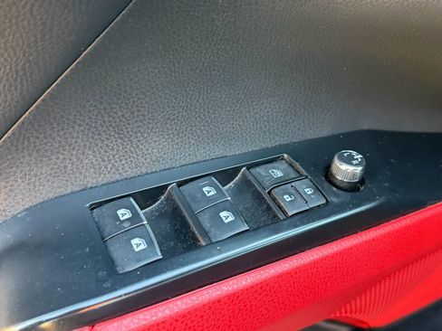 Used 2019 Toyota Camry XSE image 14