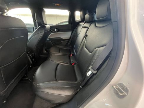 Used 2025 Jeep Compass Limited AWD/4WD image 27