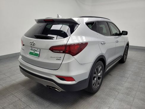 Used 2018 Hyundai Santa Fe Sport FWD image 9