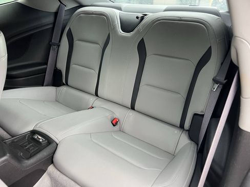 Used 2016 Chevrolet Camaro LT RWD image 12