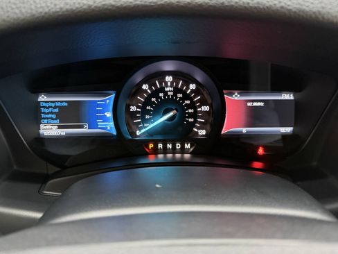 Used 2017 Ford Expedition Limited w/ Equipment Group 301A AWD/4WD image 26