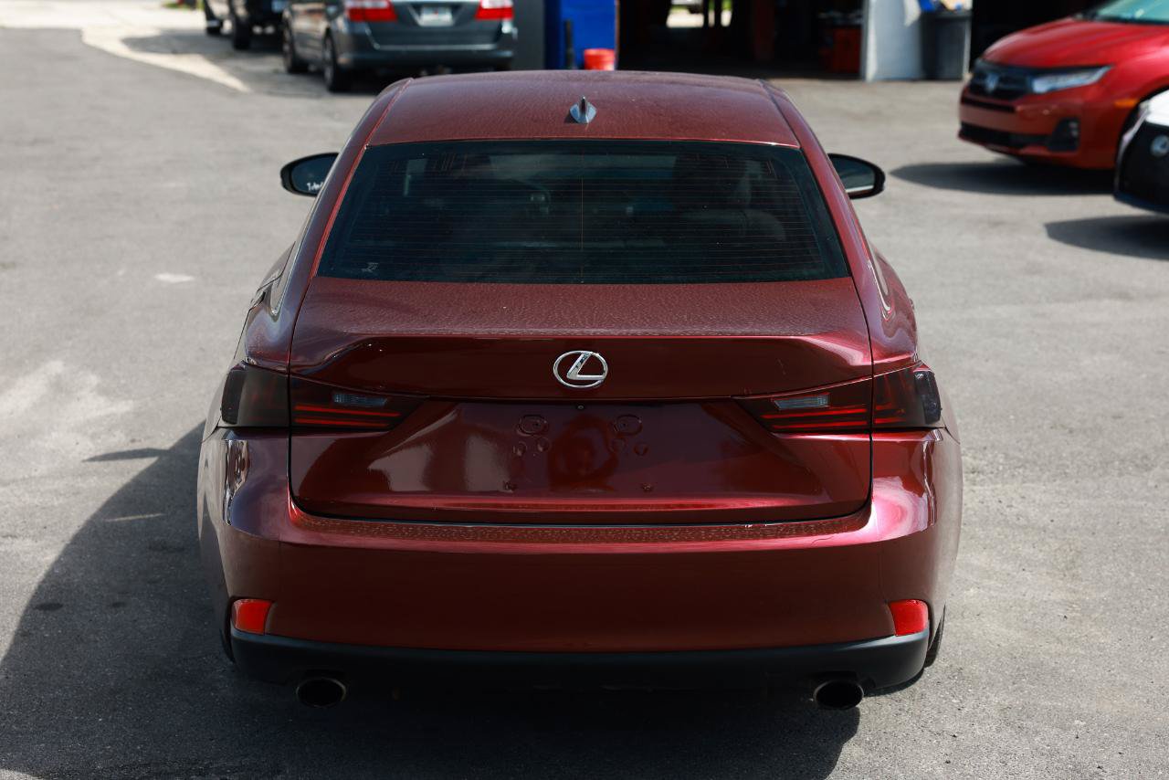 Used 2015 Lexus IS 250 RWD image 9