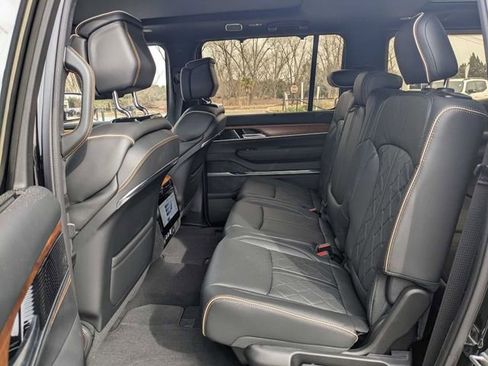 Used 2024 Jeep Grand Wagoneer Series III w/ Flexible Seating Group image 20