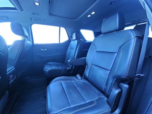 Used 2019 Chevrolet Traverse LT w/ LT Premium Package FWD image 20