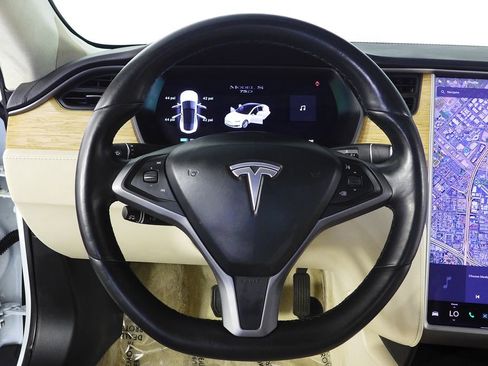 Used 2018 Tesla Model S 75D AWD/4WD image 27