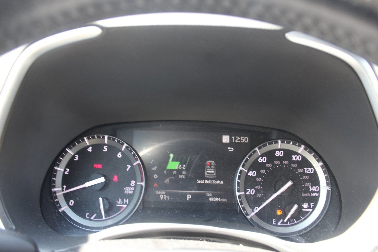 Used 2020 Toyota Highlander XLE AWD/4WD image 10