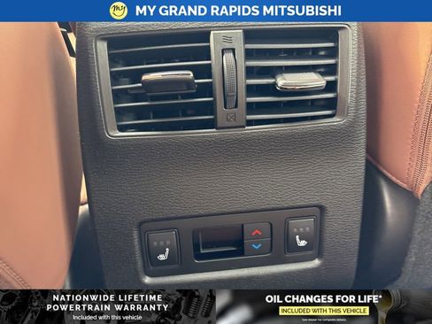 New 2026 Mitsubishi Outlander SEL AWD/4WD image 20