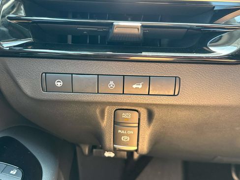 Used 2025 Nissan Murano SL AWD/4WD image 23