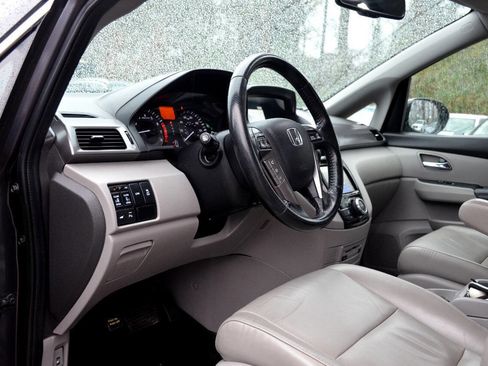 Used 2015 Honda Odyssey Touring image 14
