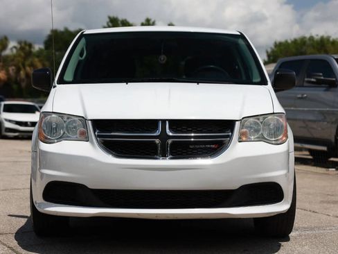 Used 2014 Dodge Grand Caravan SE w/ Quick Order Package 29E SE FWD image 10
