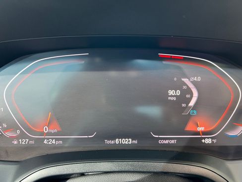 Used 2020 BMW 330i xDrive Sedan w/ Premium Package image 33