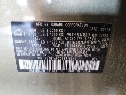 Used 2025 Subaru Outback Premium AWD/4WD image 18