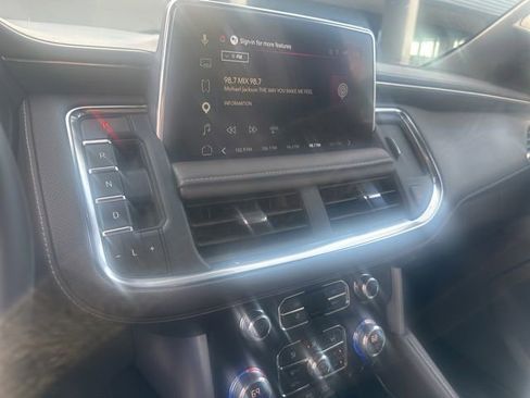 Used 2023 GMC Yukon SLT w/ SLT Premium Package RWD image 6