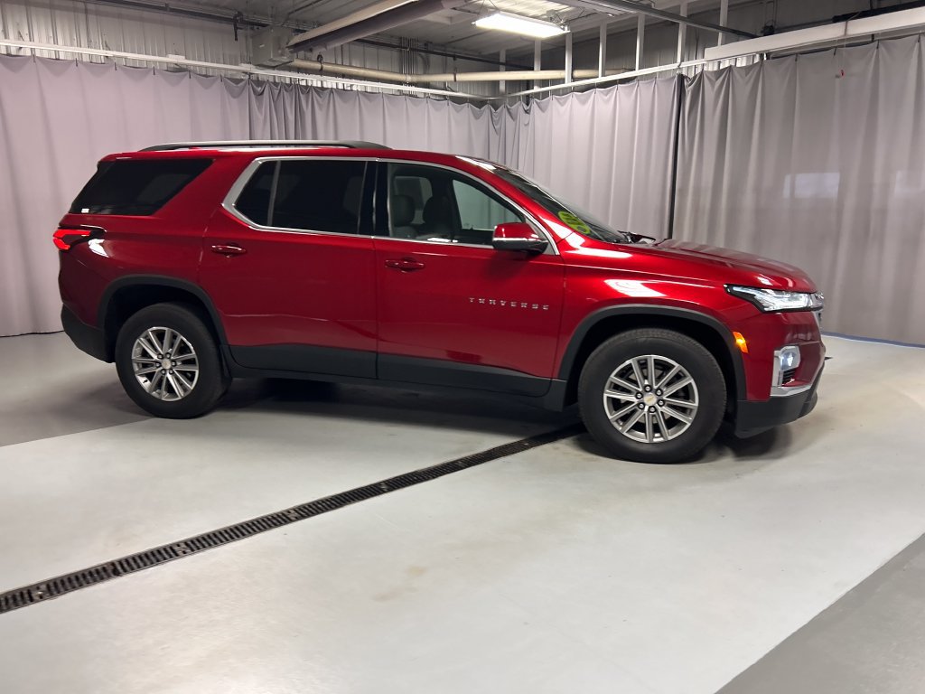Used 2023 Chevrolet Traverse LT w/ LPO, Floor Liner Package AWD/4WD image 8