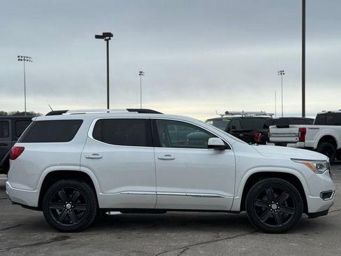Used 2017 GMC Acadia Denali w/ Technology Package image 40