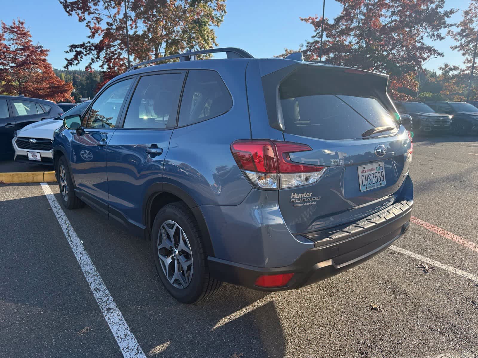 Used 2020 Subaru Forester Premium w/ Popular Package #1 AWD/4WD image 2
