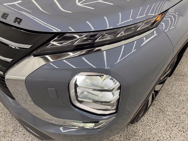Used 2026 Mitsubishi Outlander SEL AWD/4WD image 6