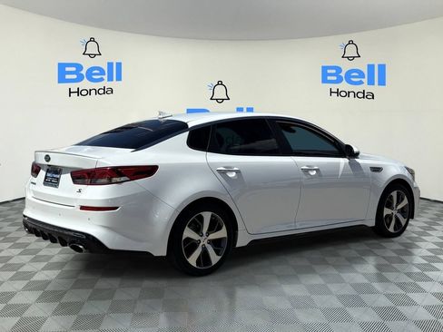 Used 2019 Kia Optima S FWD image 4