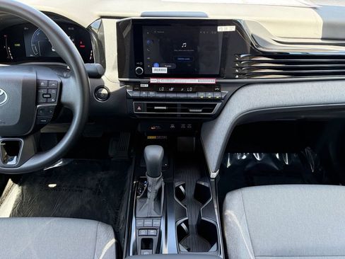 Certified 2026 Toyota Camry LE w/ Convenience Package FWD image 27