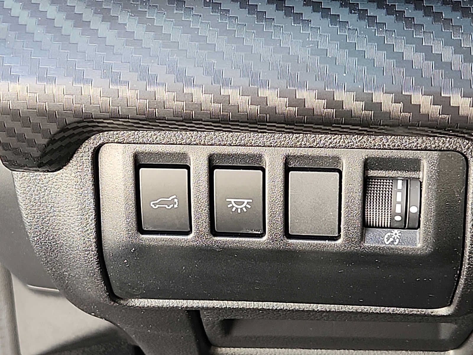 Used 2025 Subaru Ascent Premium AWD/4WD image 24