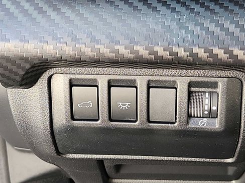 Certified 2025 Subaru Ascent Premium AWD/4WD image 24