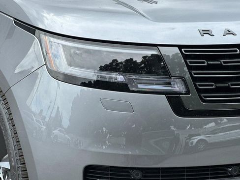 New 2026 Land Rover Range Rover SE AWD/4WD image 10