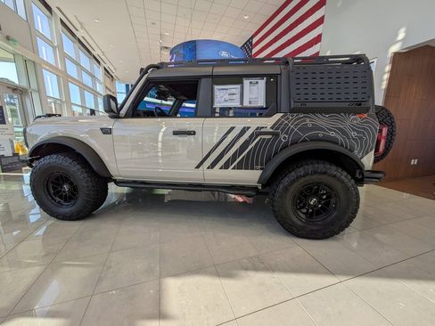 New 2025 Ford Bronco Big Bend w/ Black Diamond Package AWD/4WD image 7